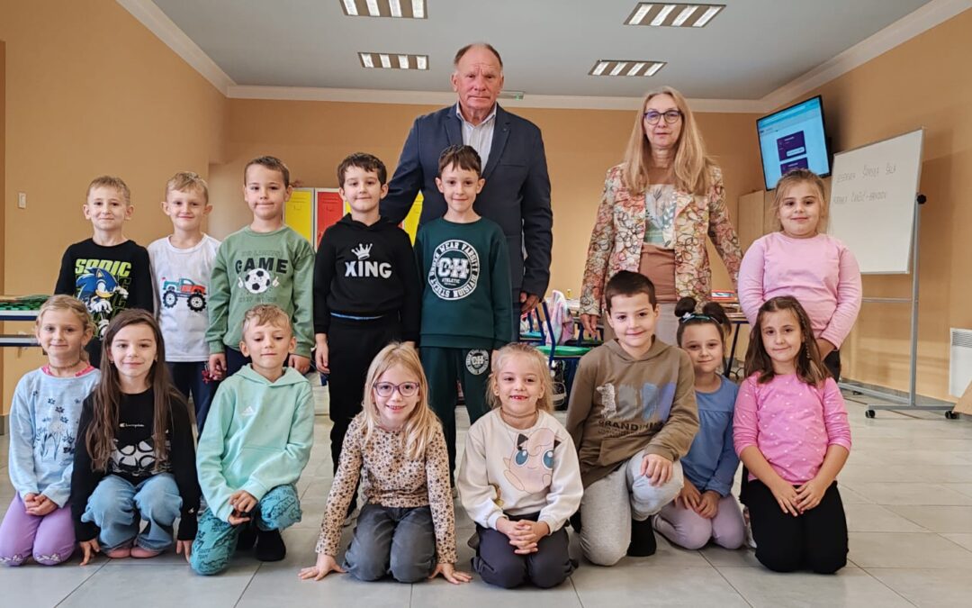 Načelnik Općine Bedekovčina Željko Odak posjetio učenike 1. razreda OŠ Bedekovčina